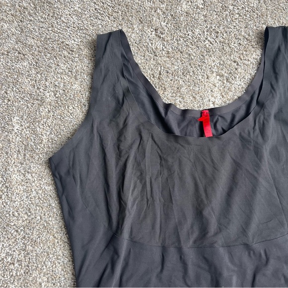 Spanx Slimming Bodysuit Black size XL - Picture 3 of 8